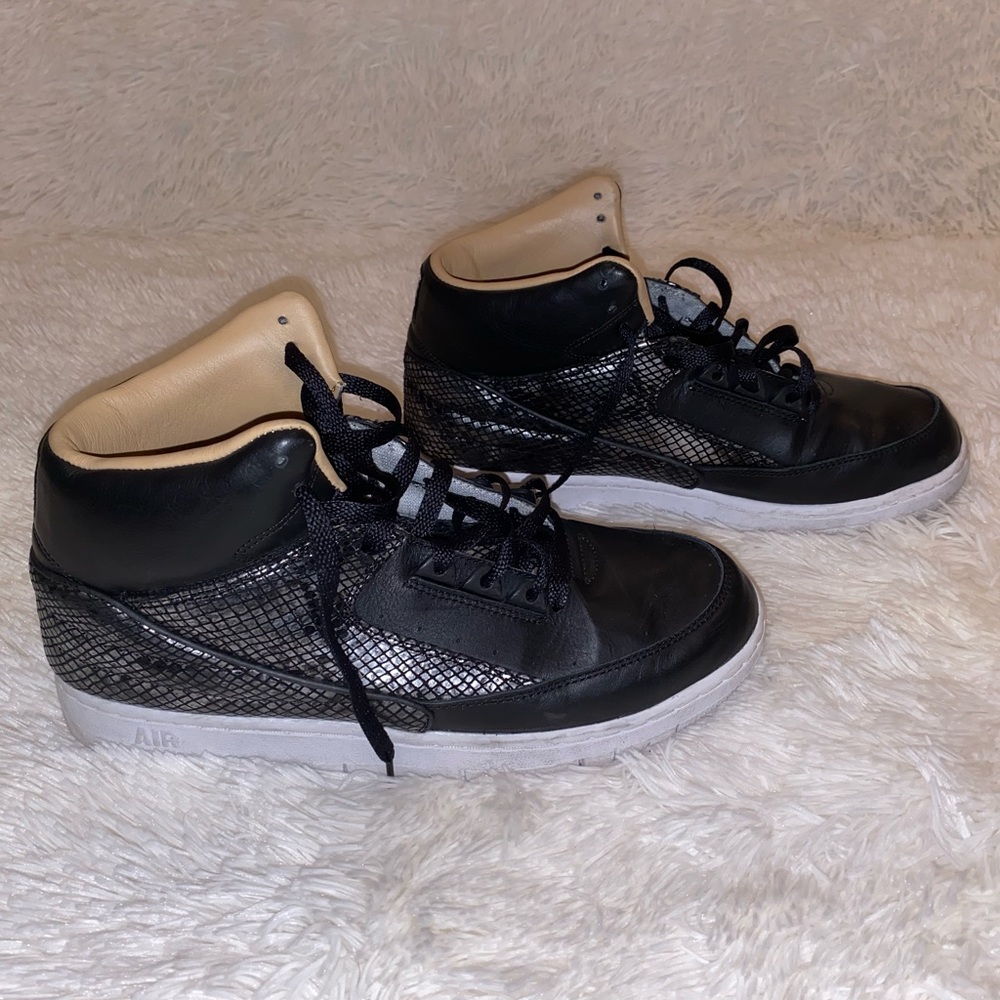 Nike air Pythons rare model